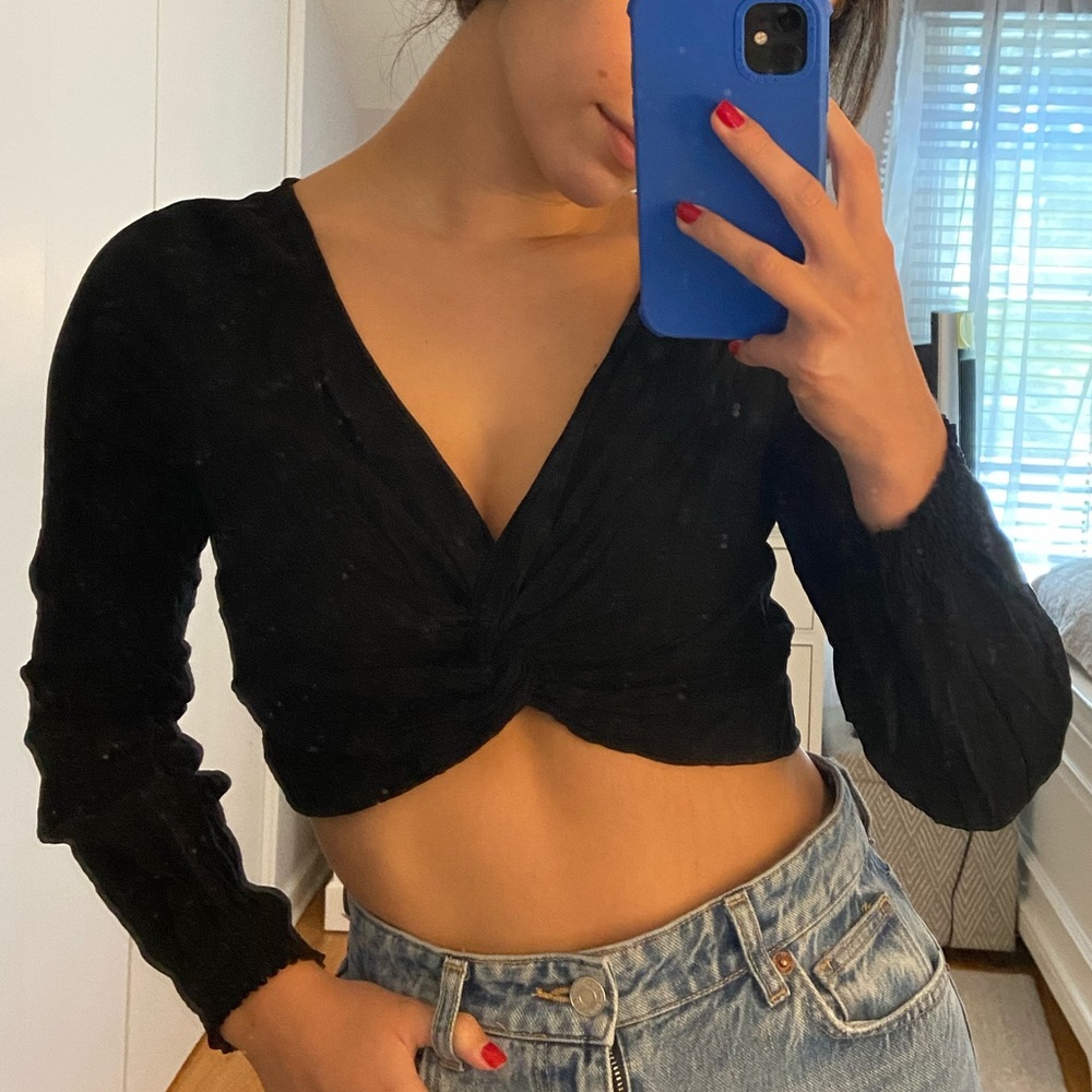 Urban Outfitters Cropped Long Sleeve Top